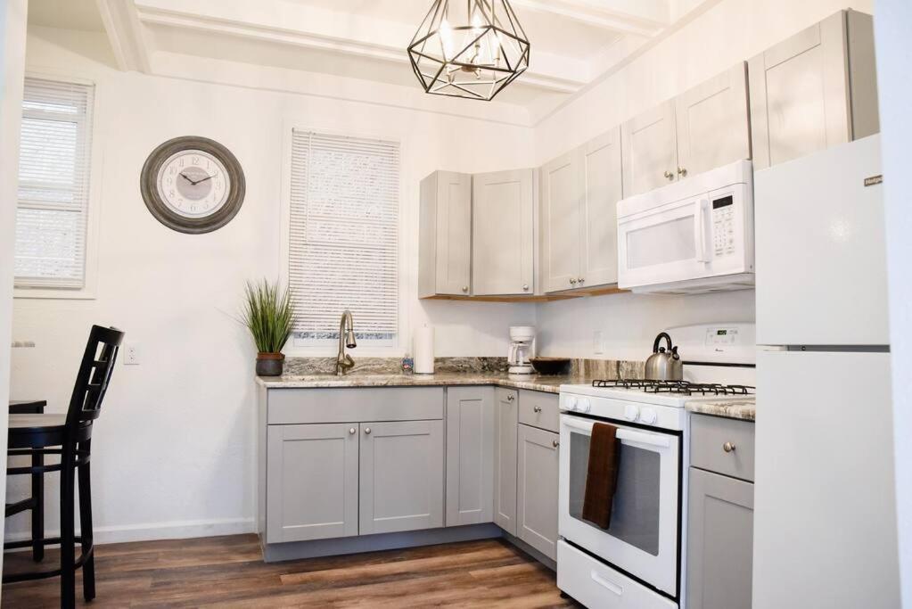 Perfect Pittsburgh Home Close To City & Airport Eksteriør billede