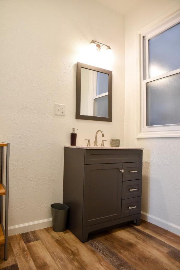 Perfect Pittsburgh Home Close To City & Airport Eksteriør billede